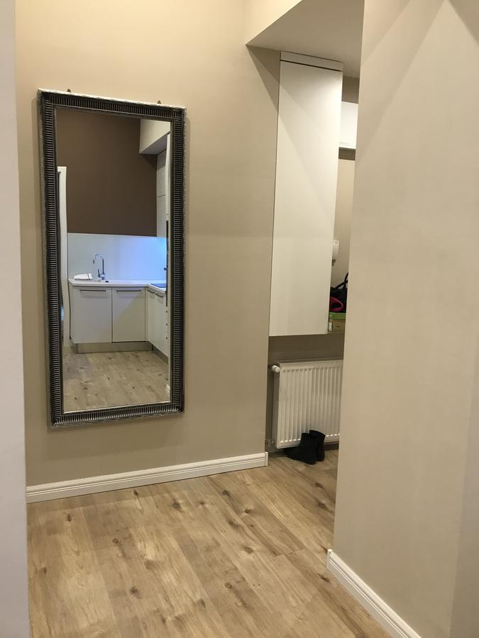 Gozsdu Glamour Apartment บูดาเปสต์ ภายนอก รูปภาพ